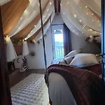 Romantique, Sauna, Jacuzzi Et Cinema * Hermival-les-Vaux