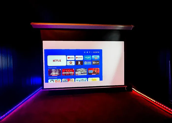 Romantique, Sauna, Jacuzzi Et Cinéma Hébergement de vacances *