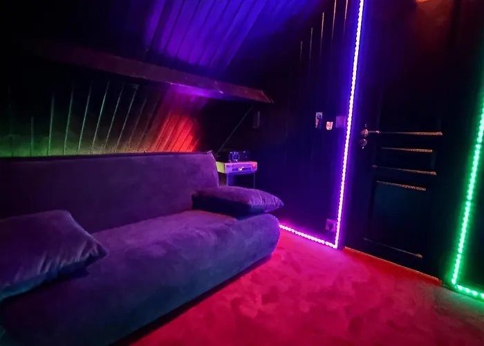 Romantique, Sauna, Jacuzzi Et Cinéma Hébergement de vacances