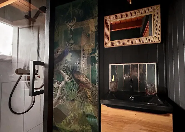 Hébergement de vacances Romantique, Sauna, Jacuzzi Et Cinéma Hermival-les-Vaux